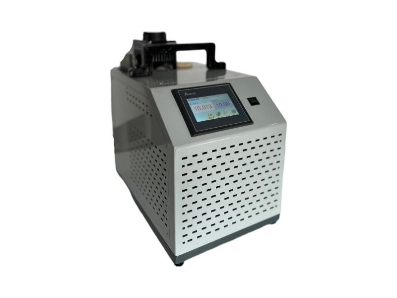 HT0447M手提式恒溫槽